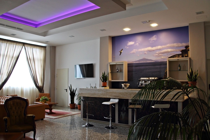 Imagen del bar/restaurante del Hostel Sisters. Foto 7