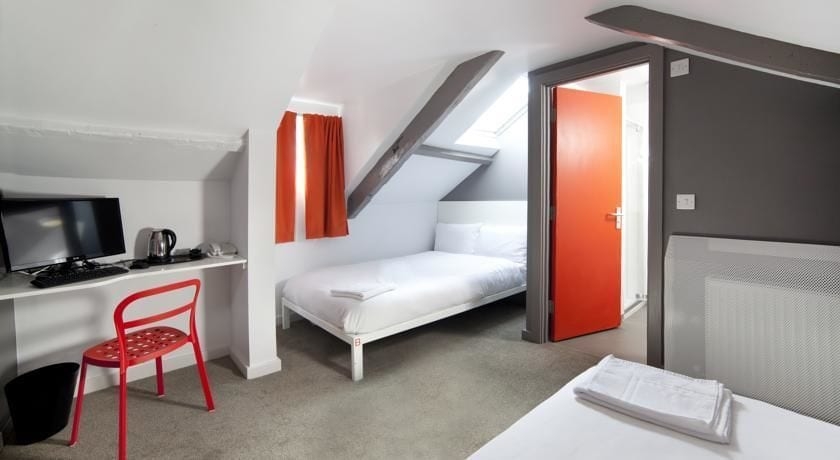 Imagen de la habitación del Hostel Sleeperdorm -. Foto 16