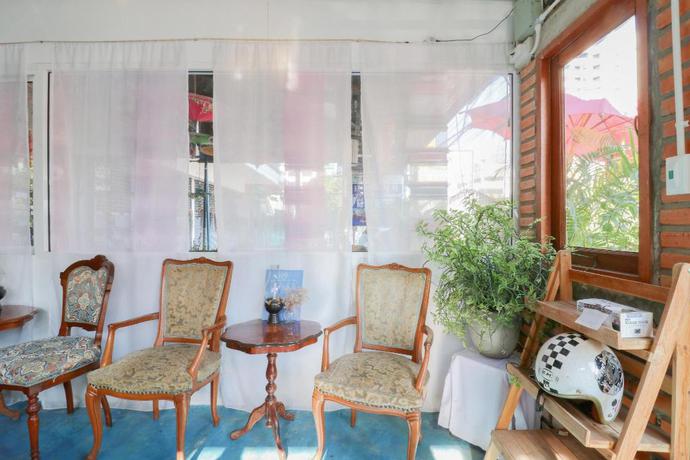 Imagen de los interiores del Hostel Smart, Chiang Mai. Foto 5