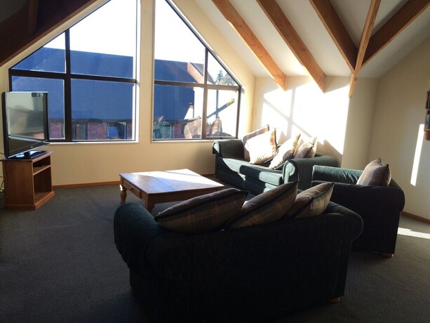 Imagen general del Hostel Snow Denn Lodge -. Foto 1