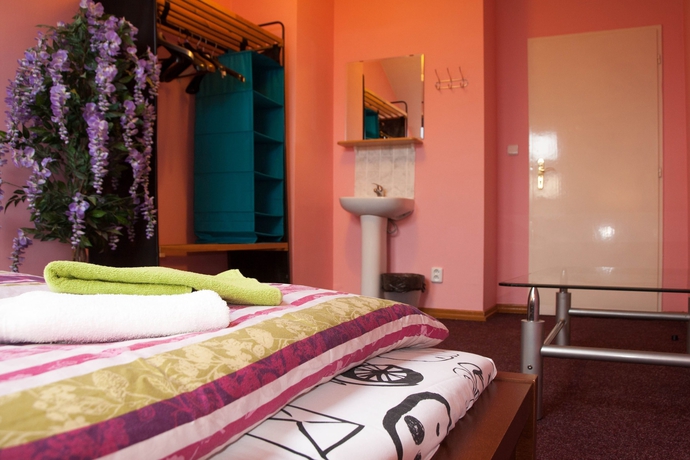 Imagen de la habitación del Hostel Sokolska Youth. Foto 4