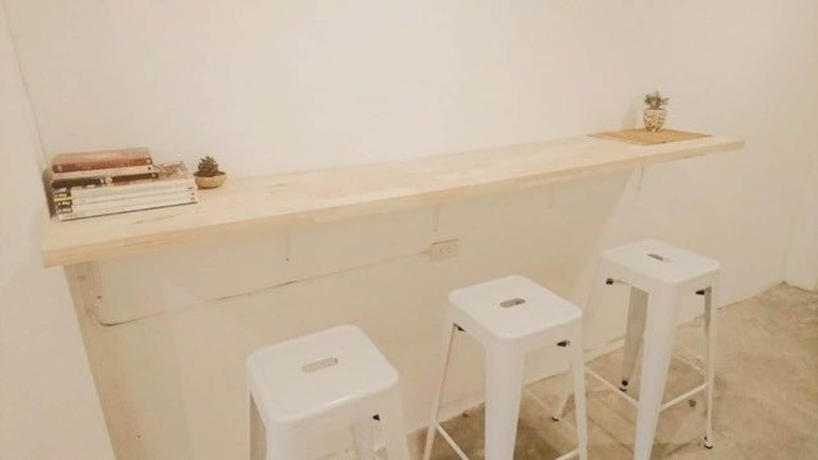 Imagen de los interiores del Hostel Sook Caf&eacute; And. Foto 18