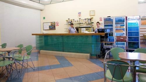 Imagen general del Hostel Spinut. Foto 9