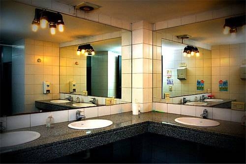 Imagen de la habitación del Hostel St. Nicholas. Foto 20