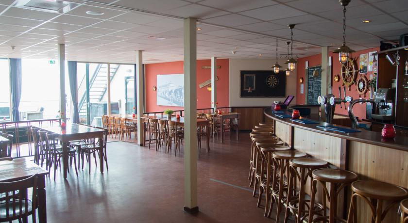 Imagen del bar/restaurante del Hostel Stayokay Terschelling -. Foto 3