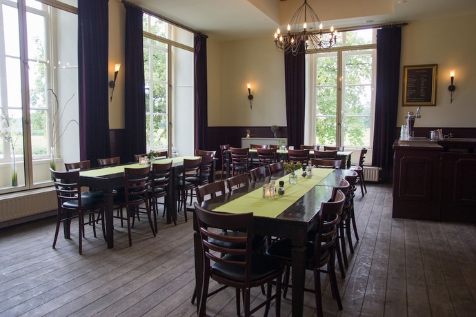 Imagen del bar/restaurante del Hostel Stayokay Utrecht Bunnik -. Foto 4