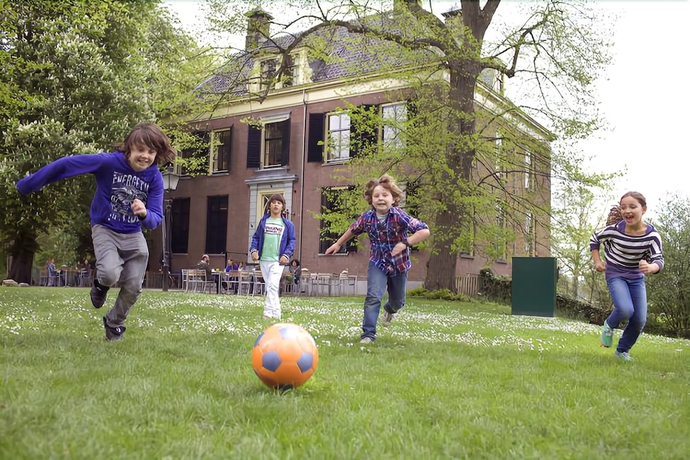 Imagen de los exteriores del Hostel Stayokay Utrecht Bunnik -. Foto 17