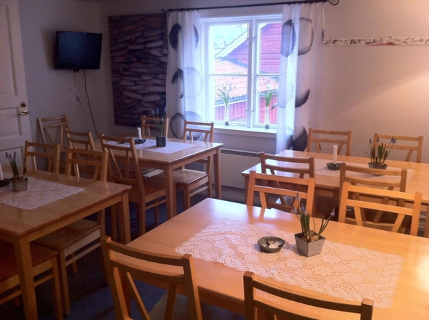 Imagen del bar/restaurante del Hostel Stf Vandrarhem Mariestad -. Foto 4