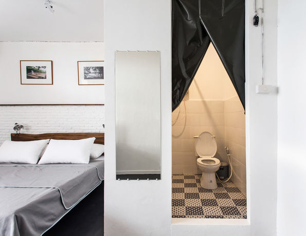 Imagen de los interiores del Hostel Stockhome Ayutthaya. Foto 13