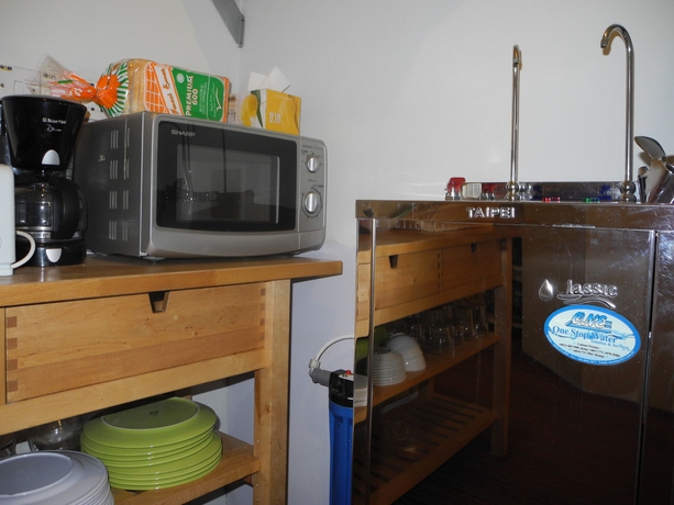 Imagen del bar/restaurante del Hostel Submarine Guest House Chinatown -. Foto 3