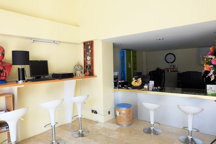 Imagen de los interiores del Hostel Sukhum Khaosan Au Bon. Foto 13