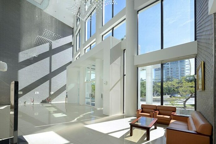 Imagen de los interiores del Hostel Sun Moon Lake Teachers'. Foto 30