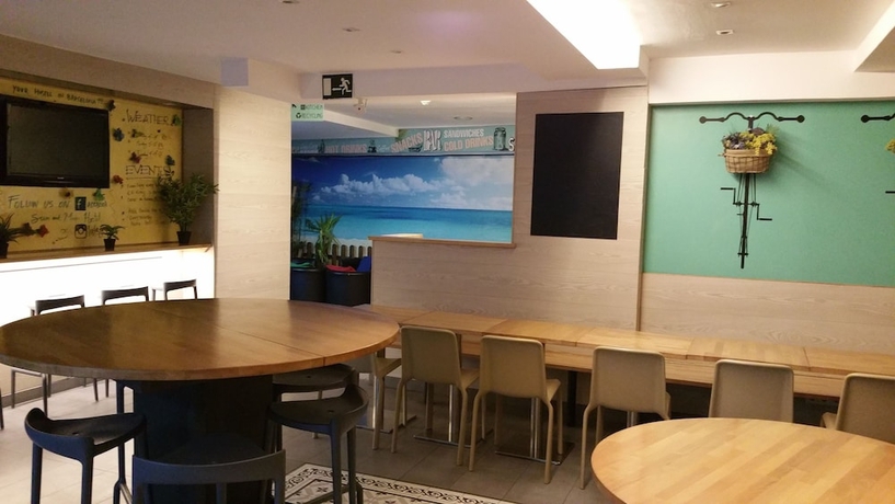 Imagen de los interiores del Hostel Sun and Moon. Foto 16