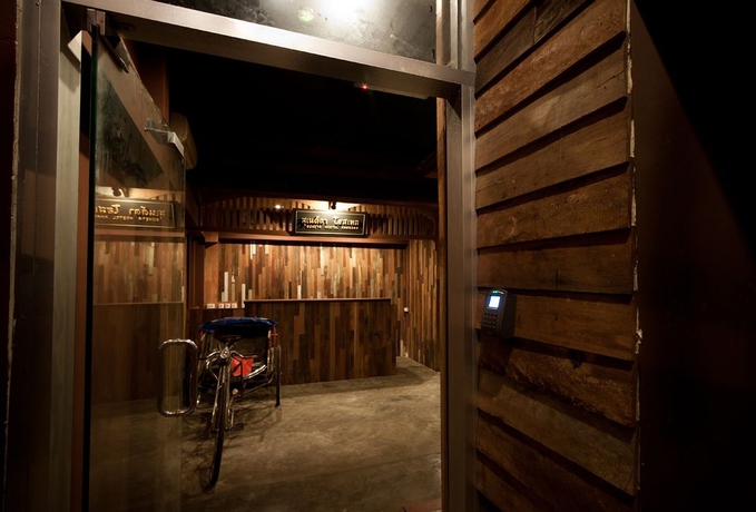 Imagen de los interiores del Hostel Suneta Khaosan. Foto 11