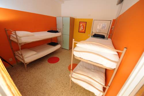 Imagen de la habitación del Hostel Sunflower Beach Backpacker. Foto 8