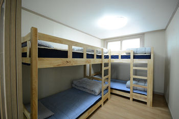 Imagen de la habitación del Hostel Sunny Hill Hongdae. Foto 4