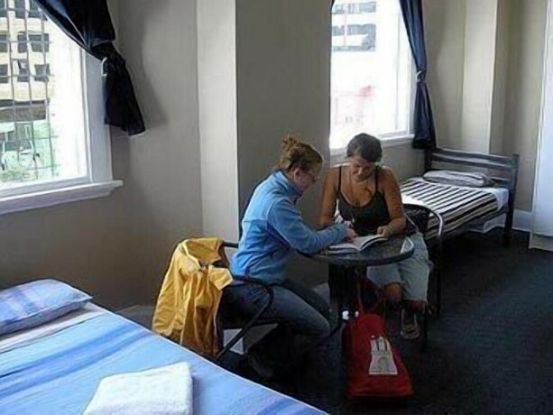 Imagen de la habitación del Hostel Surf 'n' Snow Backpackers -. Foto 12