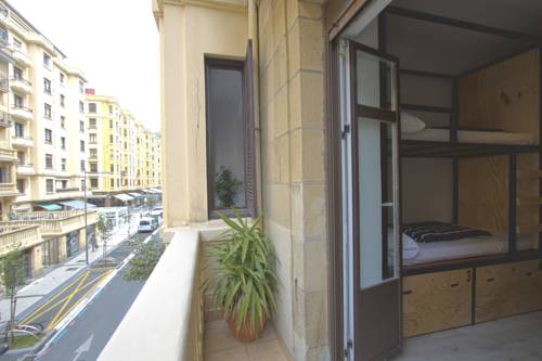 Imagen de la habitación del Hostel Surfing Etxea. Foto 6
