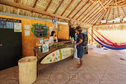Imagen general del Hostel Surfnest. Foto 11