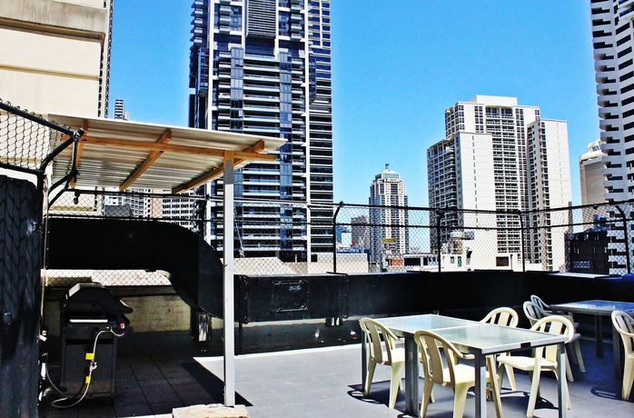 Imagen de los exteriores del Hostel Sydney Backpackers -. Foto 14