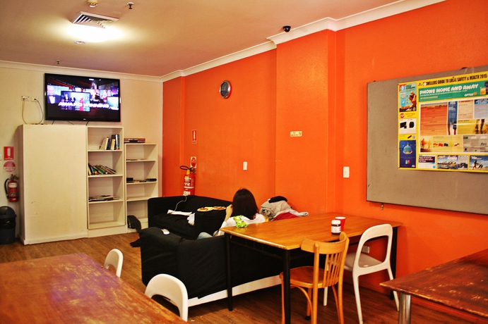 Imagen de los interiores del Hostel Sydney Backpackers -. Foto 16