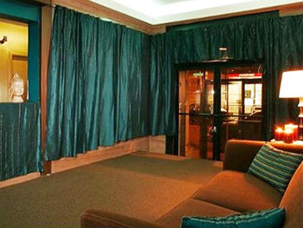 Imagen general del Hostel THE BROADWAY HOTEL &. Foto 2