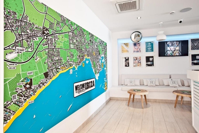 Imagen general del Hostel Ten, Ibiza ciudad. Foto 3