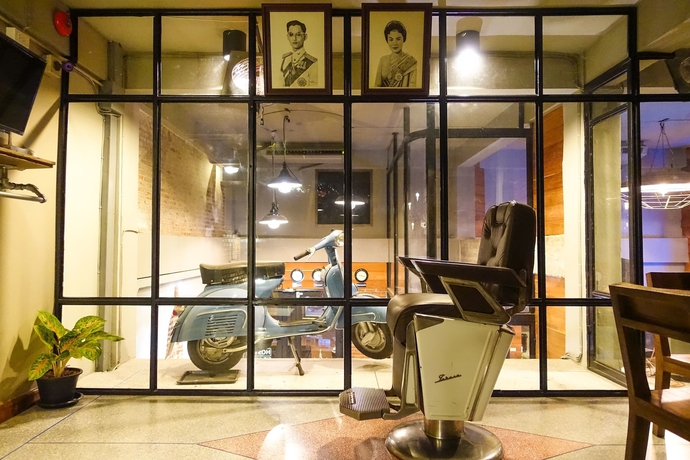 Imagen de los interiores del Hostel The 8 Factory Hotel Phitsanulok. Foto 18