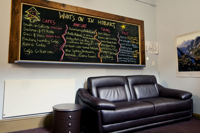 Imagen de los interiores del Hostel The Backpackers Imperial Hotel -. Foto 13