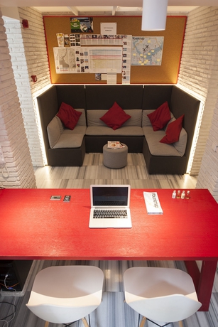Imagen de los interiores del Hostel The Central House Istanbul Taksim, Estambul. Foto 13
