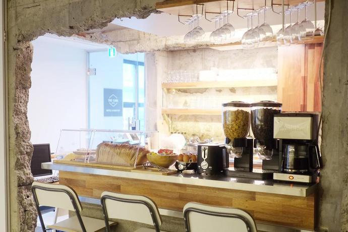 Imagen de los interiores del Hostel The Cube. Foto 5