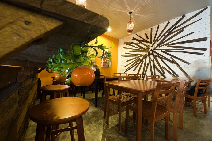 Imagen de los interiores del Hostel The Explorers Guesthouse and. Foto 11