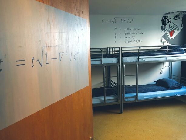 Imagen de la habitación del Hostel The Freezer and Culture Center. Foto 21