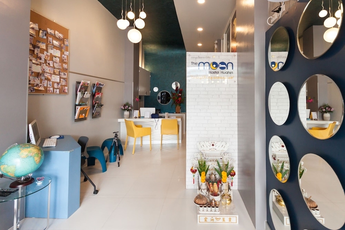 Imagen de los interiores del Hostel The Moon Huahin. Foto 15