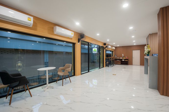 Imagen de los interiores del Hostel The Moon Night Hotel. Foto 20