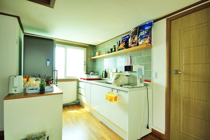 Imagen del bar/restaurante del Hostel The One. Foto 4