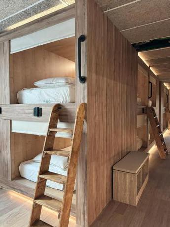 Imagen general del Hostel The POD Suite Village. Foto 2