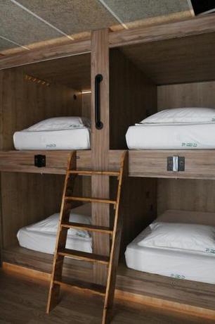 Imagen general del Hostel The POD Suite Village. Foto 4