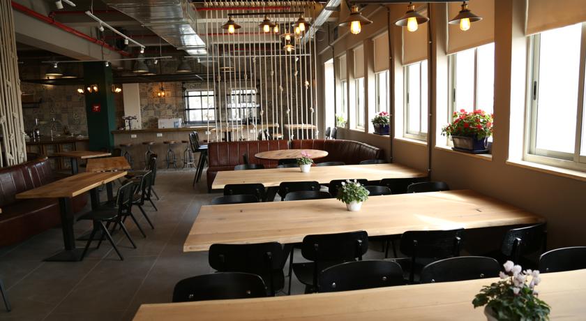 Imagen del bar/restaurante del Hostel The Post. Foto 2