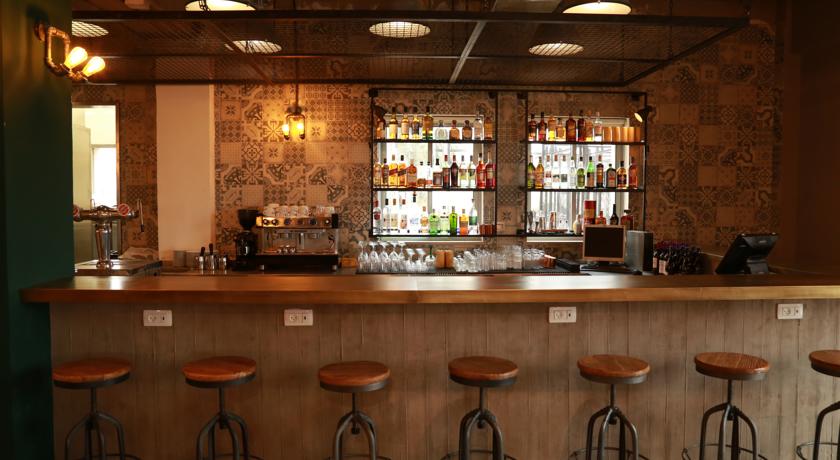 Imagen del bar/restaurante del Hostel The Post. Foto 3