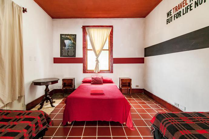 Imagen de la habitación del Hostel Theatre International. Foto 2