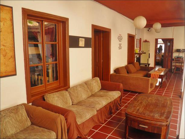 Imagen de los interiores del Hostel Theatre International. Foto 12