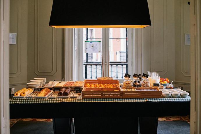 Imagen de los interiores del Hostel Toc and Suites Madrid. Foto 14
