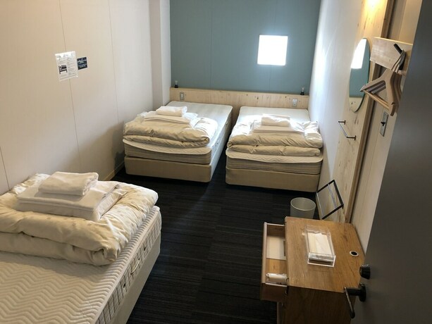 Imagen de la habitación del Hostel Tomar. Foto 30
