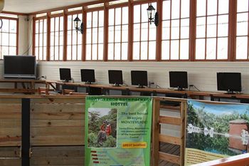 Imagen de los interiores del Hostel Toruma. Foto 13