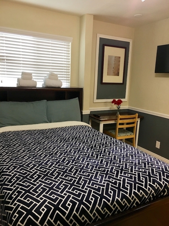 Imagen de la habitación del Hostel Traveler's Bed and Breakfast. Foto 10