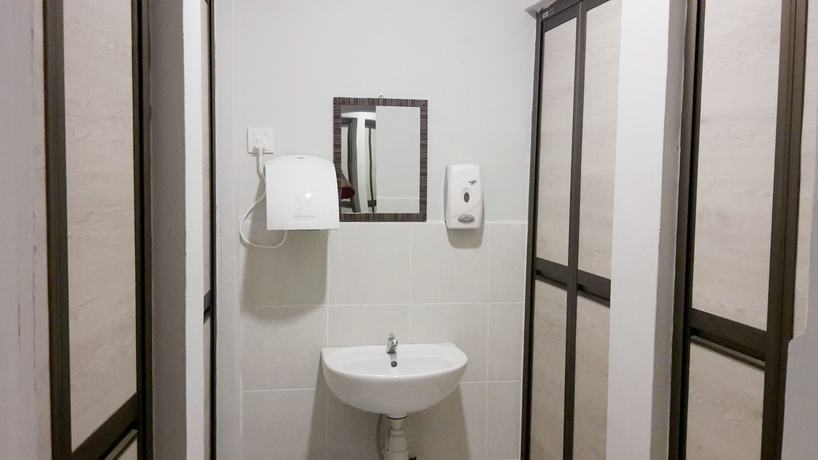 Imagen de los interiores del Hostel Travelogue Kl -. Foto 18