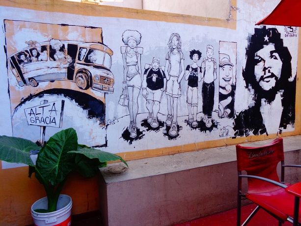 Imagen de los exteriores del Hostel Turning Point. Foto 15