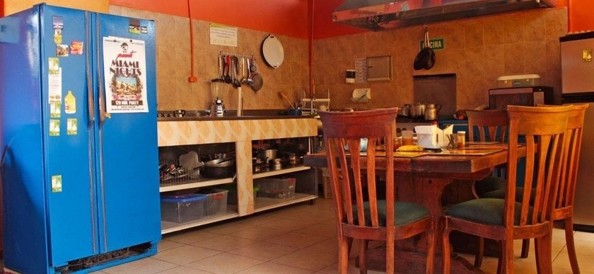 Imagen del bar/restaurante del Hostel Ulucaho -. Foto 2