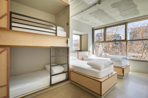 Imagen de la habitación del Hostel Unite Barcelona. Foto 5